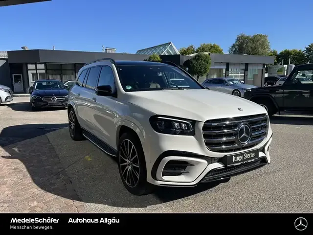 Mercedes-Benz GLS 450