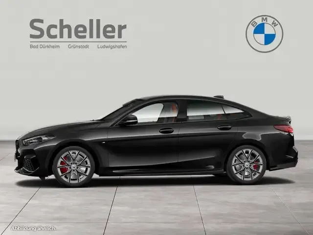 BMW 235
