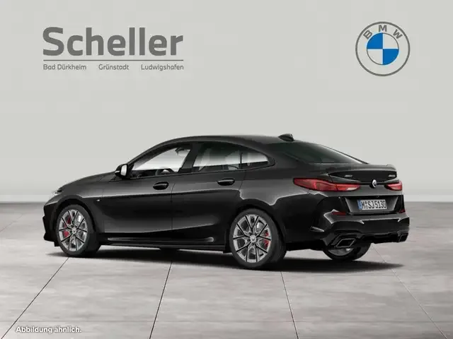 BMW 235