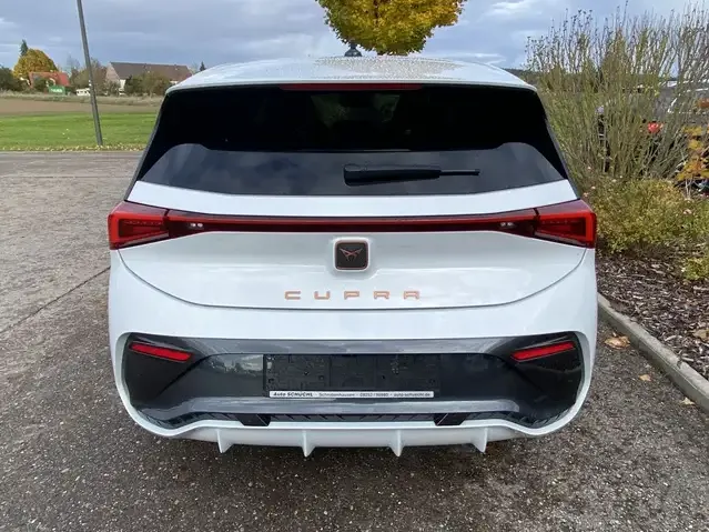 CUPRA Born