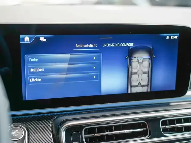 Mercedes-Benz V 220