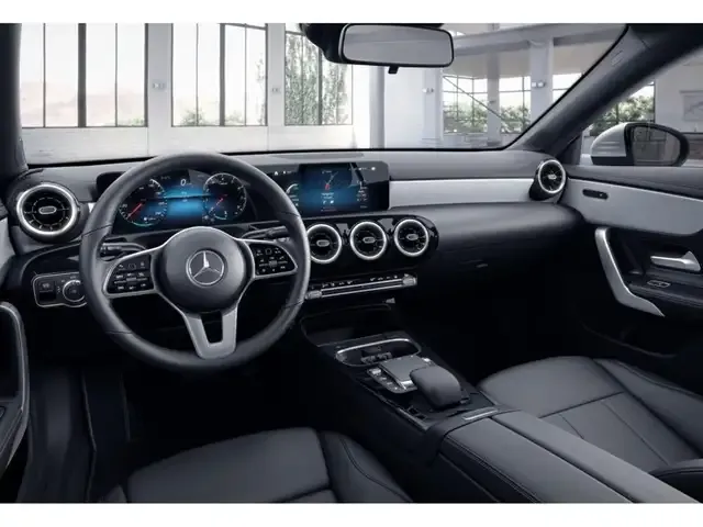 Mercedes-Benz CLA 220