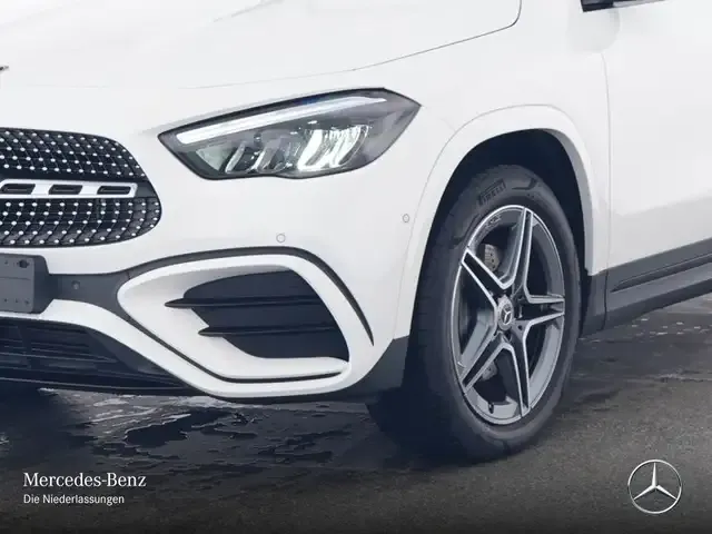 Mercedes-Benz GLA 250