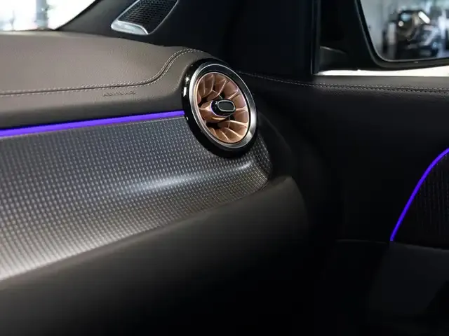 Mercedes-Benz EQA 250