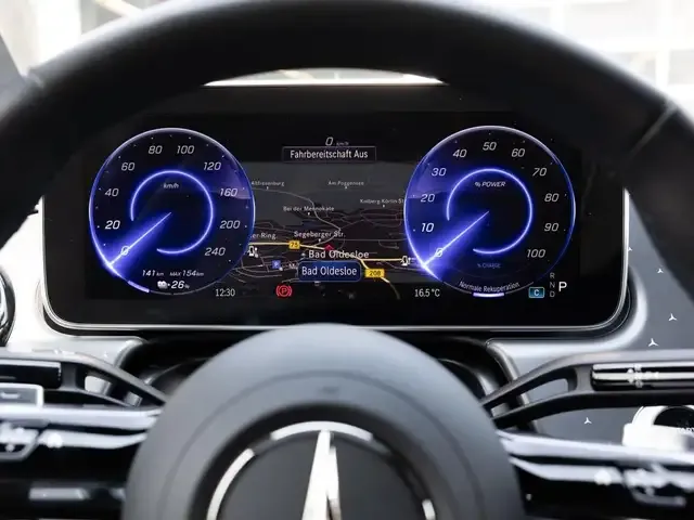 Mercedes-Benz EQE 300