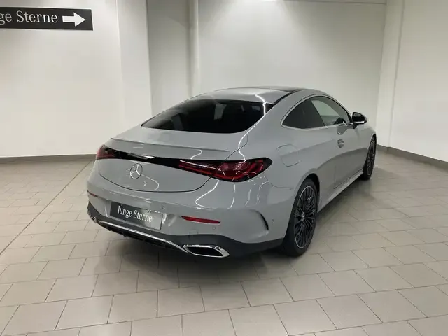 Mercedes-Benz CLE 220