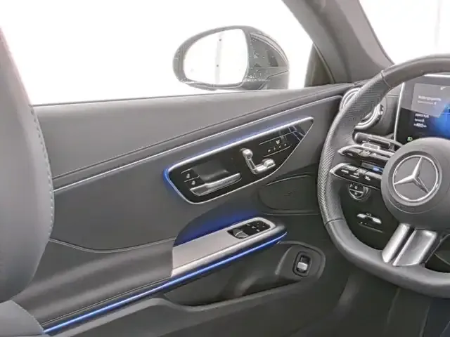 Mercedes-Benz CLE 200