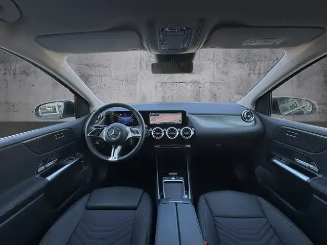 Mercedes-Benz B 220