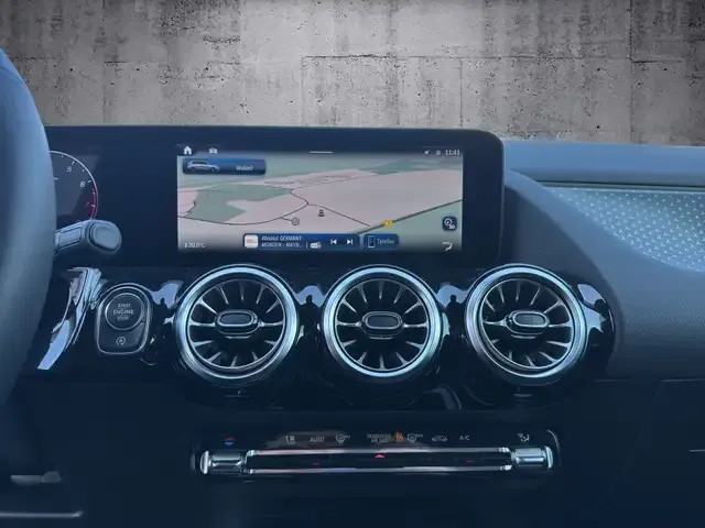 Mercedes-Benz B 220