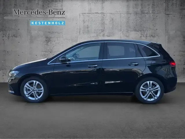 Mercedes-Benz B 220