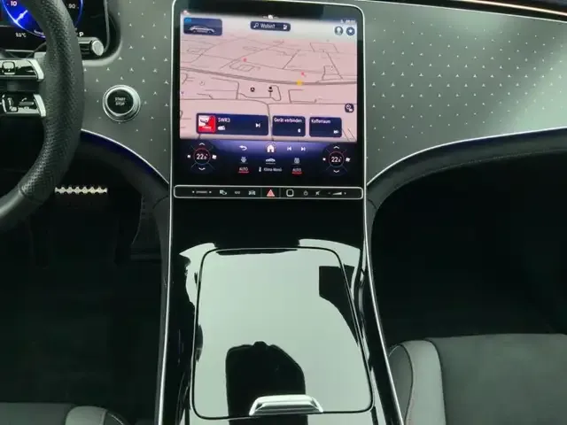 Mercedes-Benz EQE 300