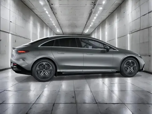 Mercedes-Benz EQE 300
