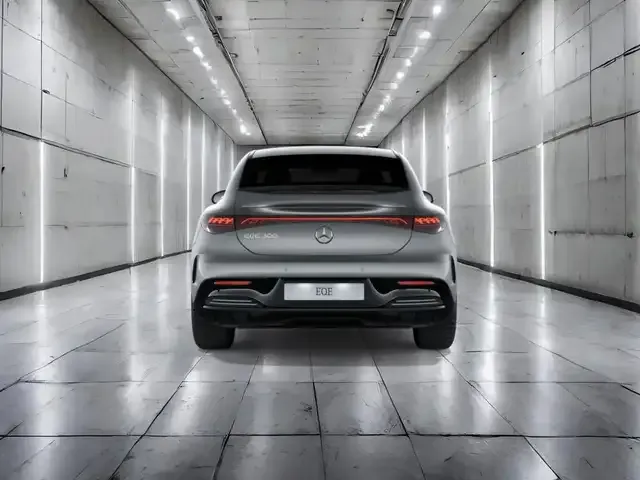 Mercedes-Benz EQE 300