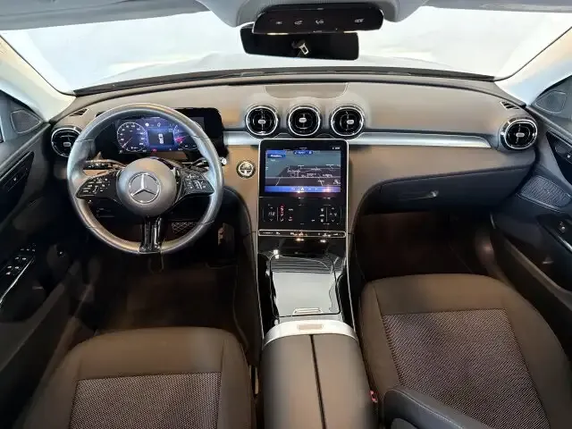 Mercedes-Benz C 180