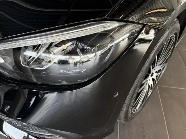 Mercedes-Benz C 180