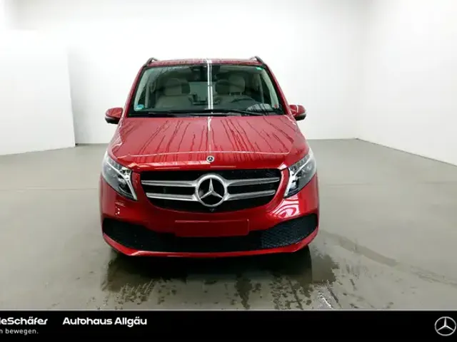 Mercedes-Benz V 250