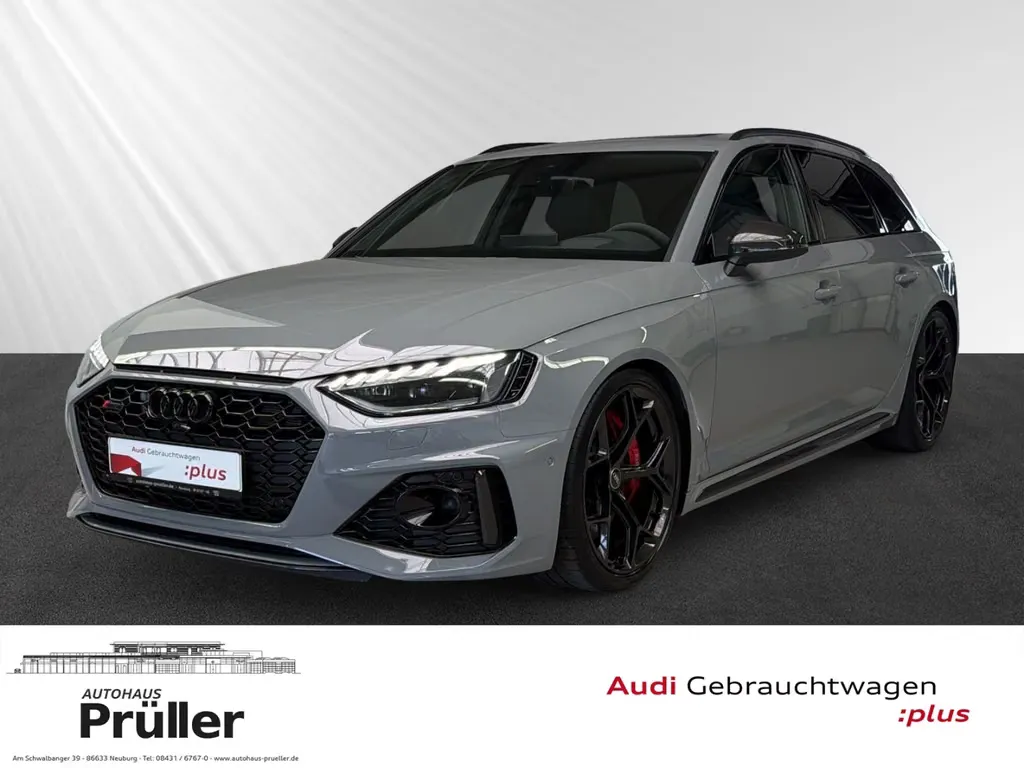 Audi RS4