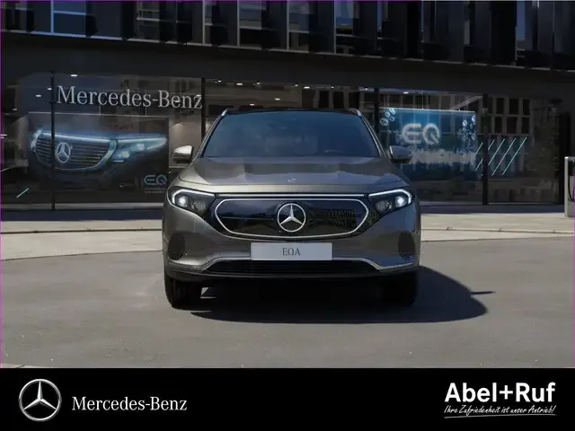 Mercedes-Benz EQA 250