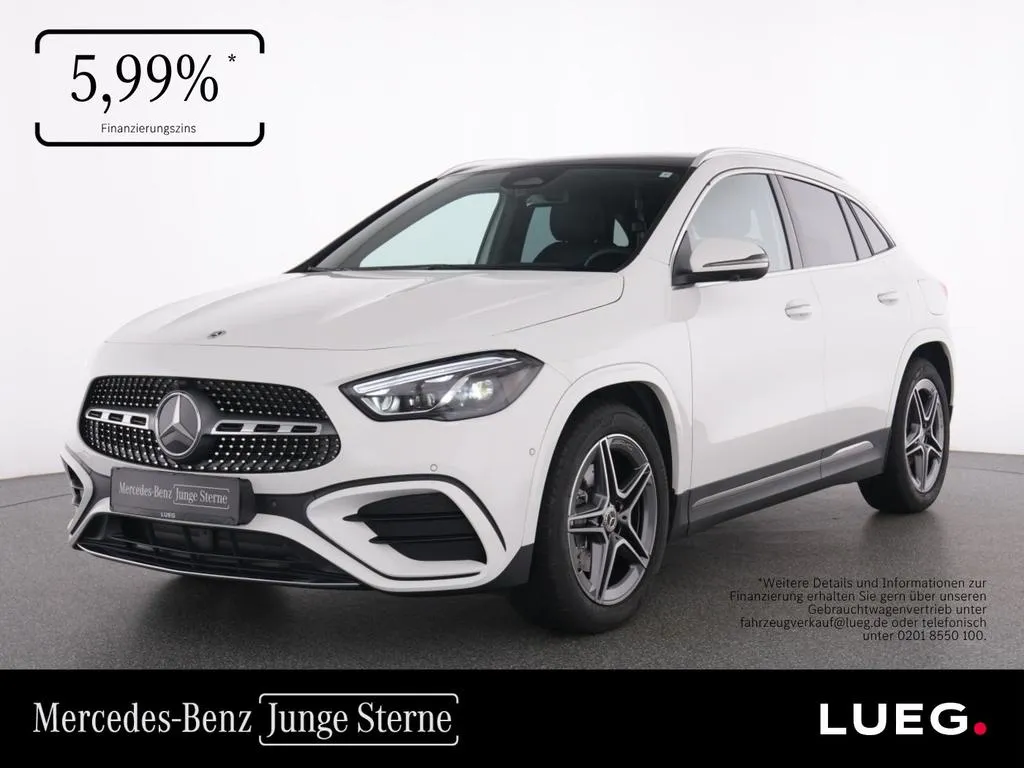 Mercedes-Benz GLA 200