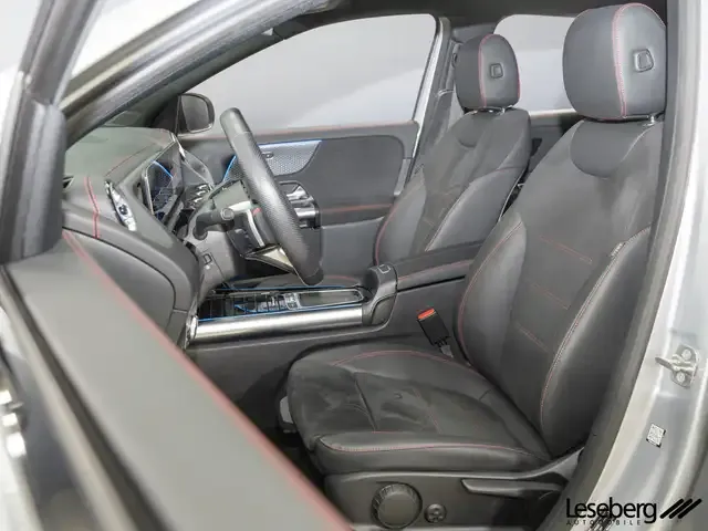 Mercedes-Benz EQA 300