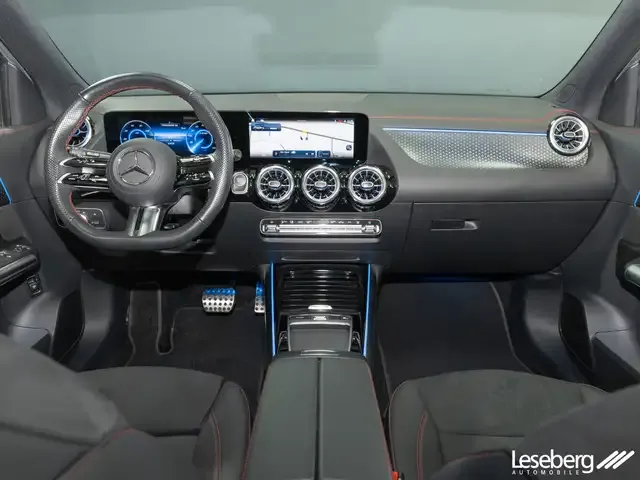 Mercedes-Benz EQA 300