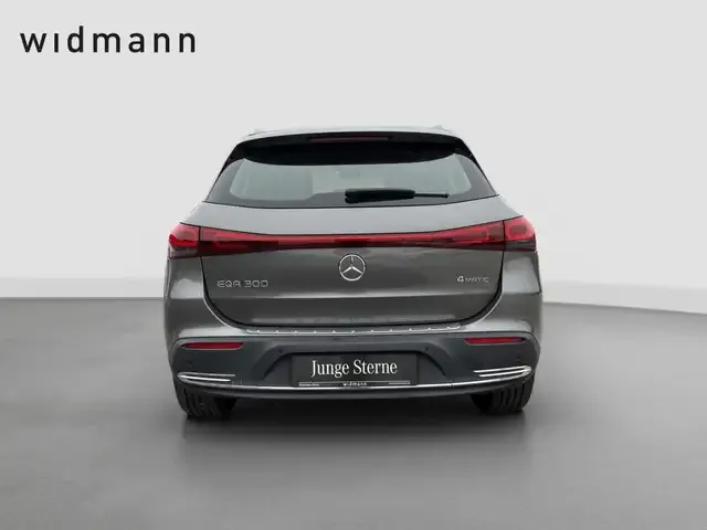 Mercedes-Benz EQA 300