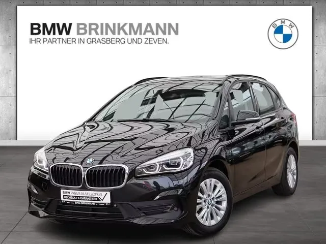 BMW 218