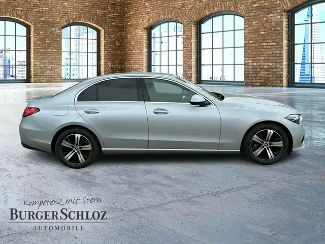 Mercedes-Benz C 180