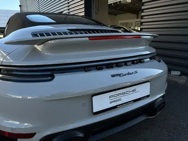 Porsche 992