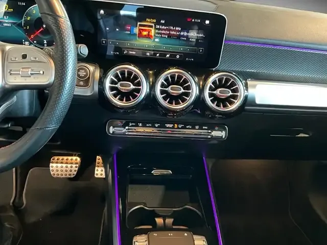 Mercedes-Benz GLB 250