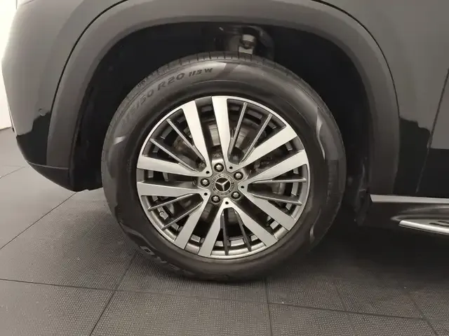 Mercedes-Benz GLS 450