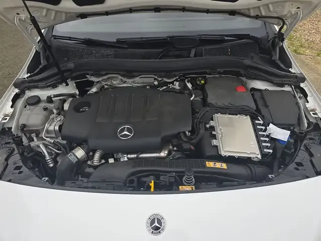 Mercedes-Benz B 220