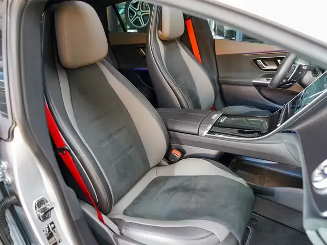 Mercedes-Benz EQE 53