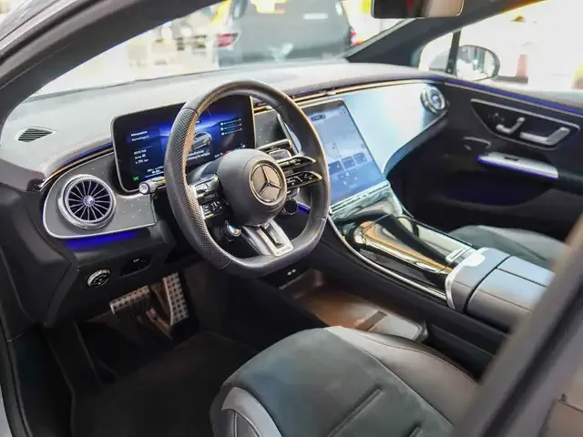 Mercedes-Benz EQE 53