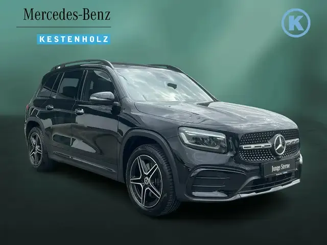 Mercedes-Benz GLB 220