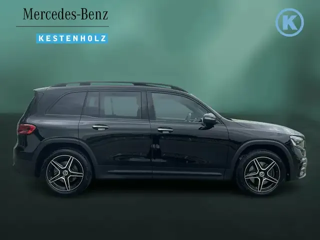 Mercedes-Benz GLB 220