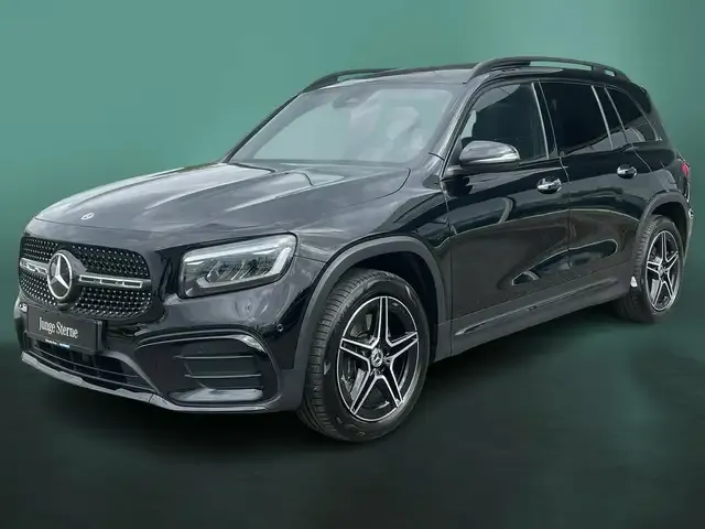 Mercedes-Benz GLB 220