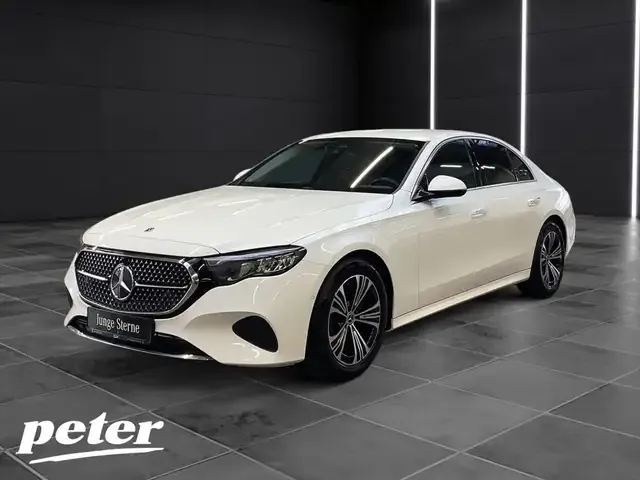 Mercedes-Benz E 200