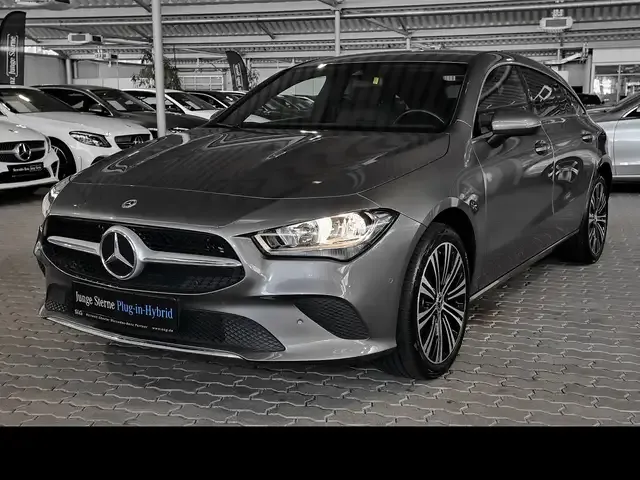Mercedes-Benz CLA 250