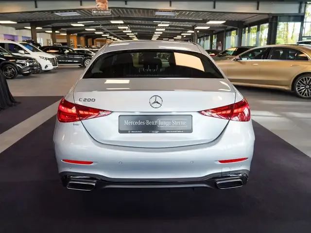 Mercedes-Benz C 200