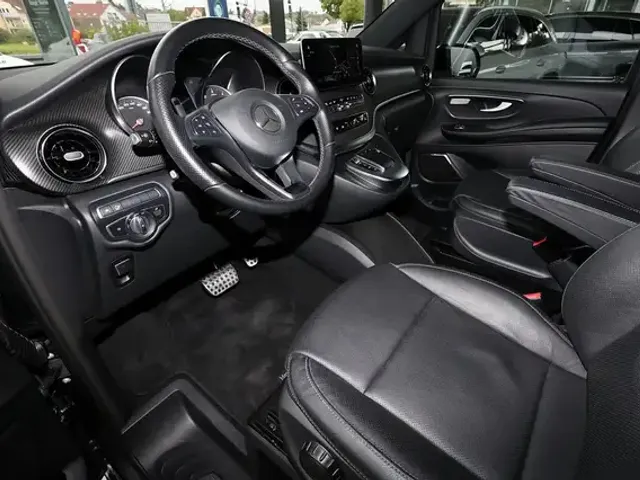 Mercedes-Benz V 250