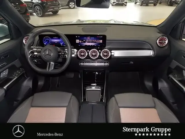 Mercedes-Benz EQB 350