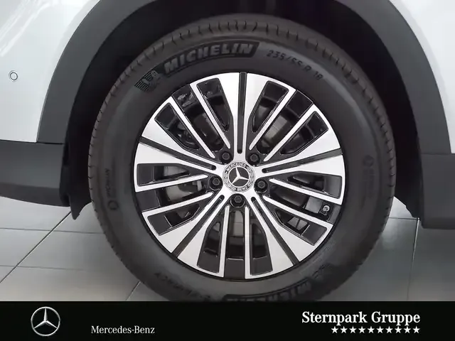 Mercedes-Benz EQB 350