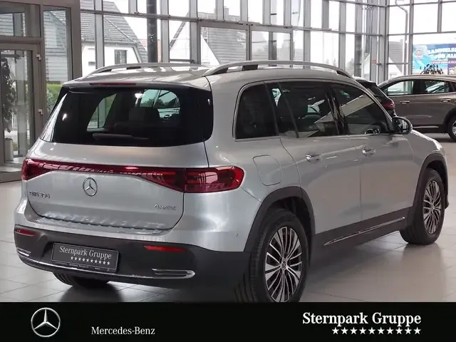 Mercedes-Benz EQB 350