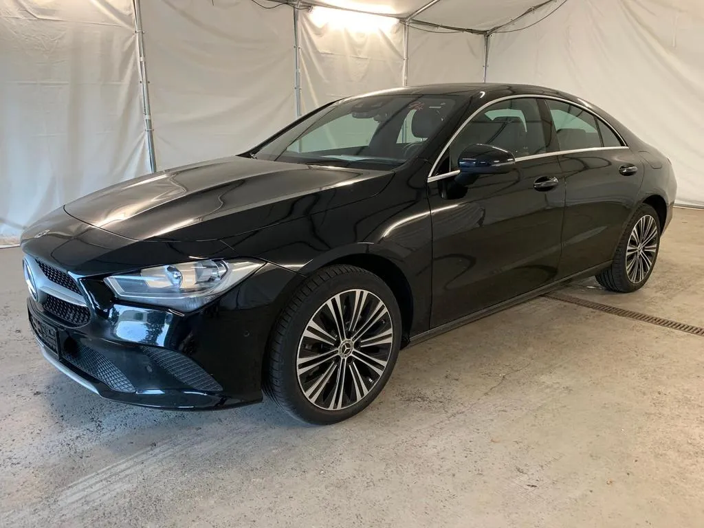 Mercedes-Benz CLA 250