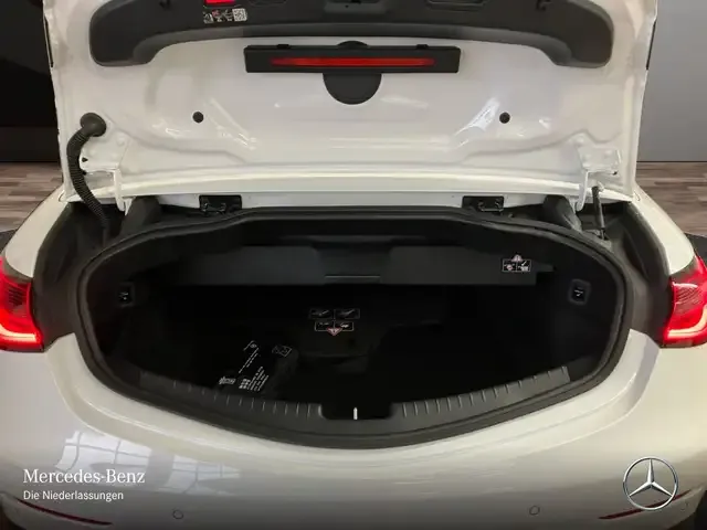 Mercedes-Benz CLE 220