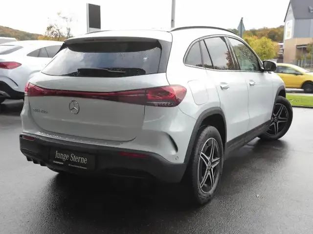 Mercedes-Benz EQA 250