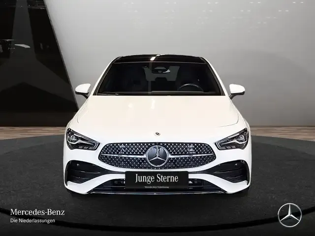 Mercedes-Benz CLA 180