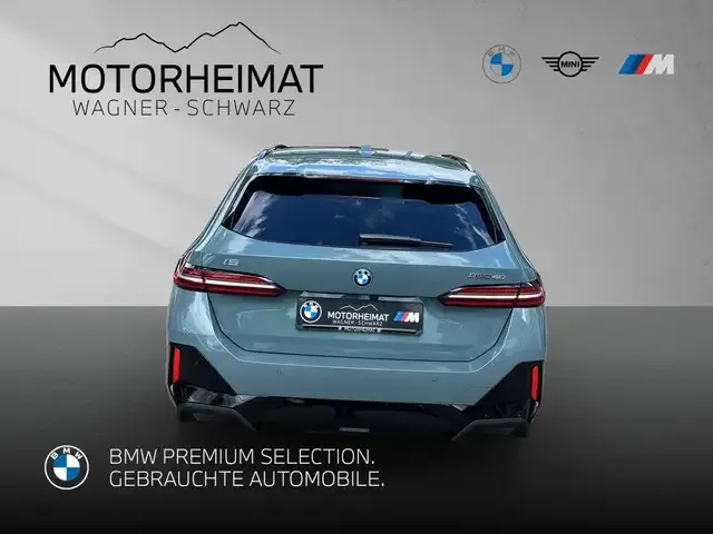BMW i5