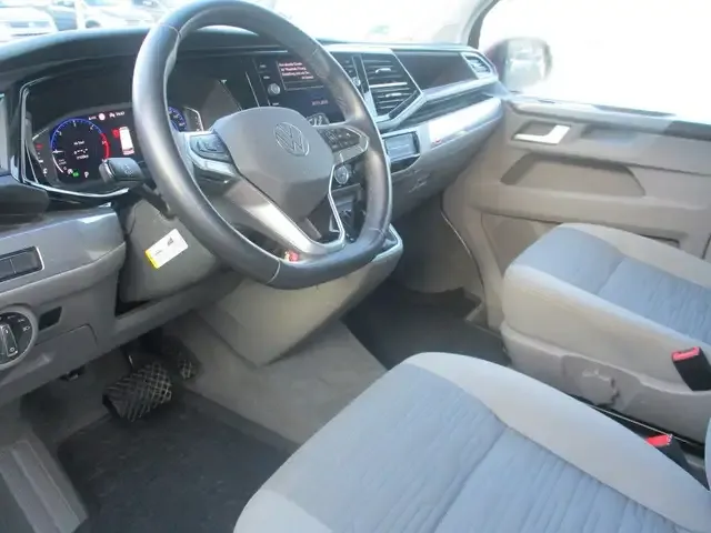Volkswagen T6.1 California